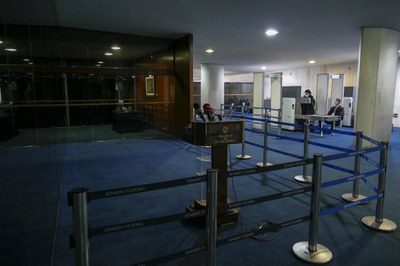 Gabinete do presidente do Senado Federal. Há também púlpito fixo destinado aos seus pronunciamentos.